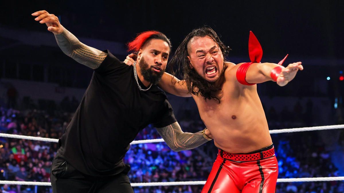 Shinsuke Nakamura aligned with Riddle on Friday night