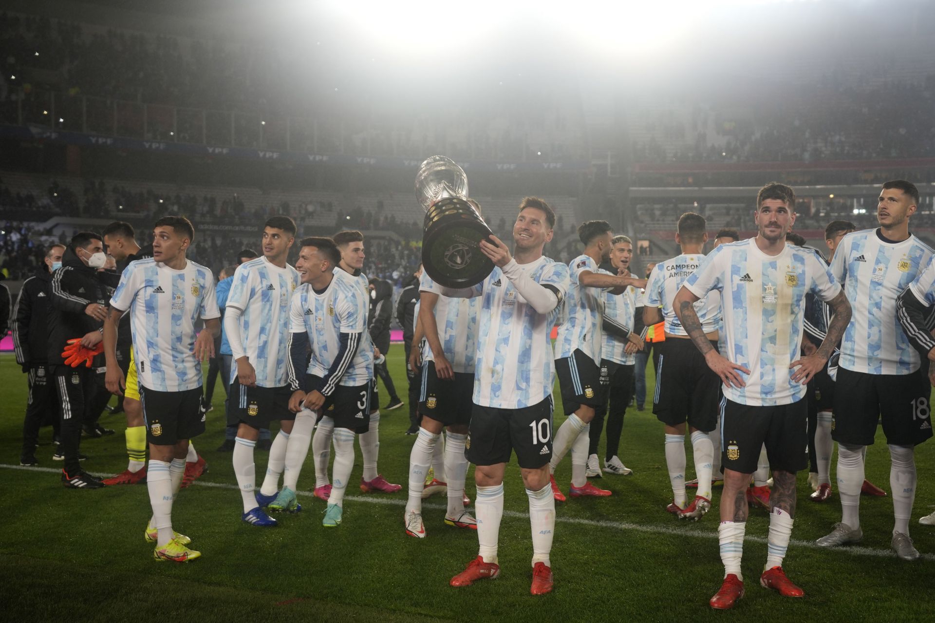 Argentina will face Italy in the CONMEBOL-UEFA Cup of Champions on June 1