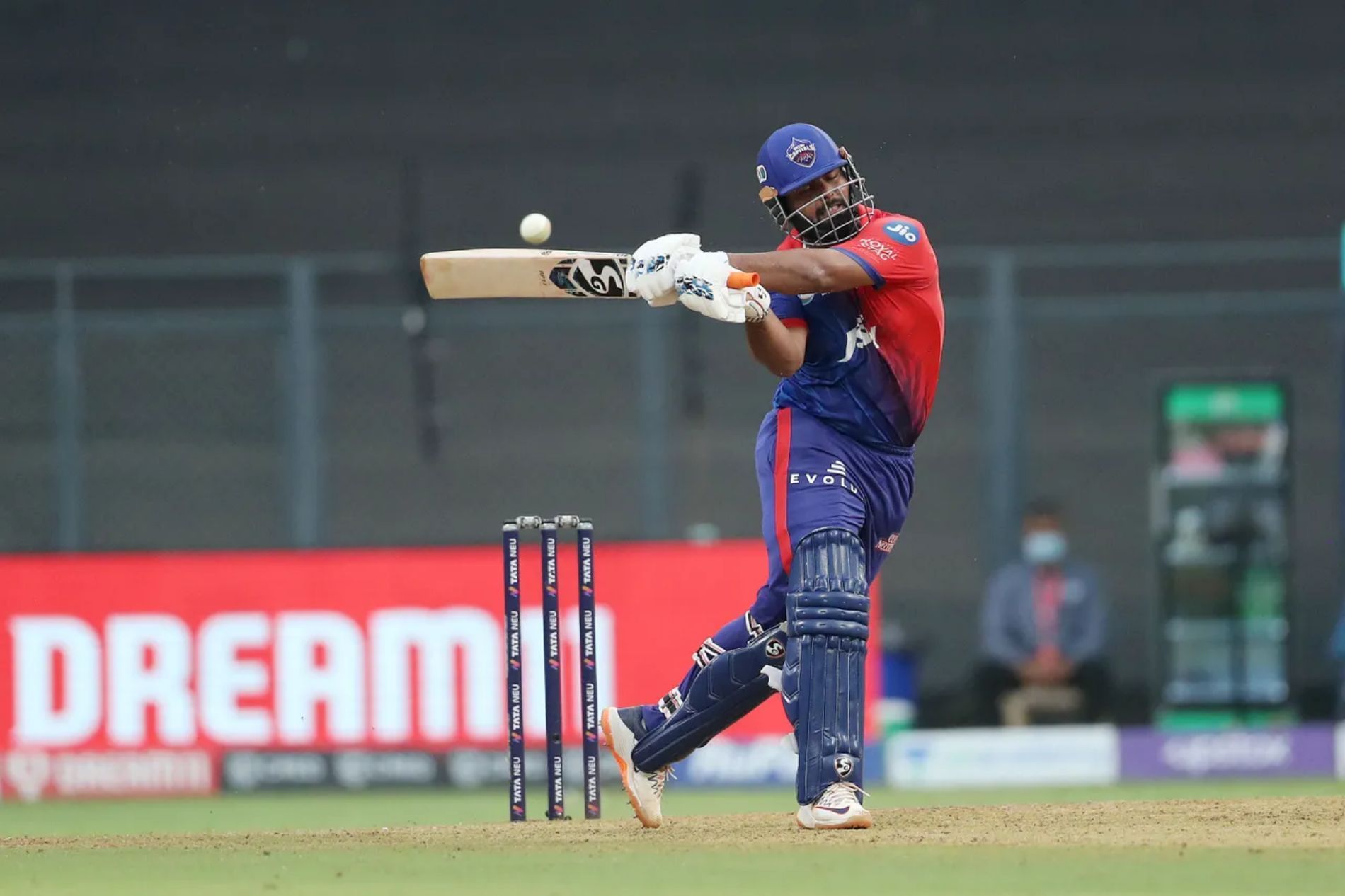 Rishabh Pant batting in the match against Lucknow. Pic: IPLT20.COM