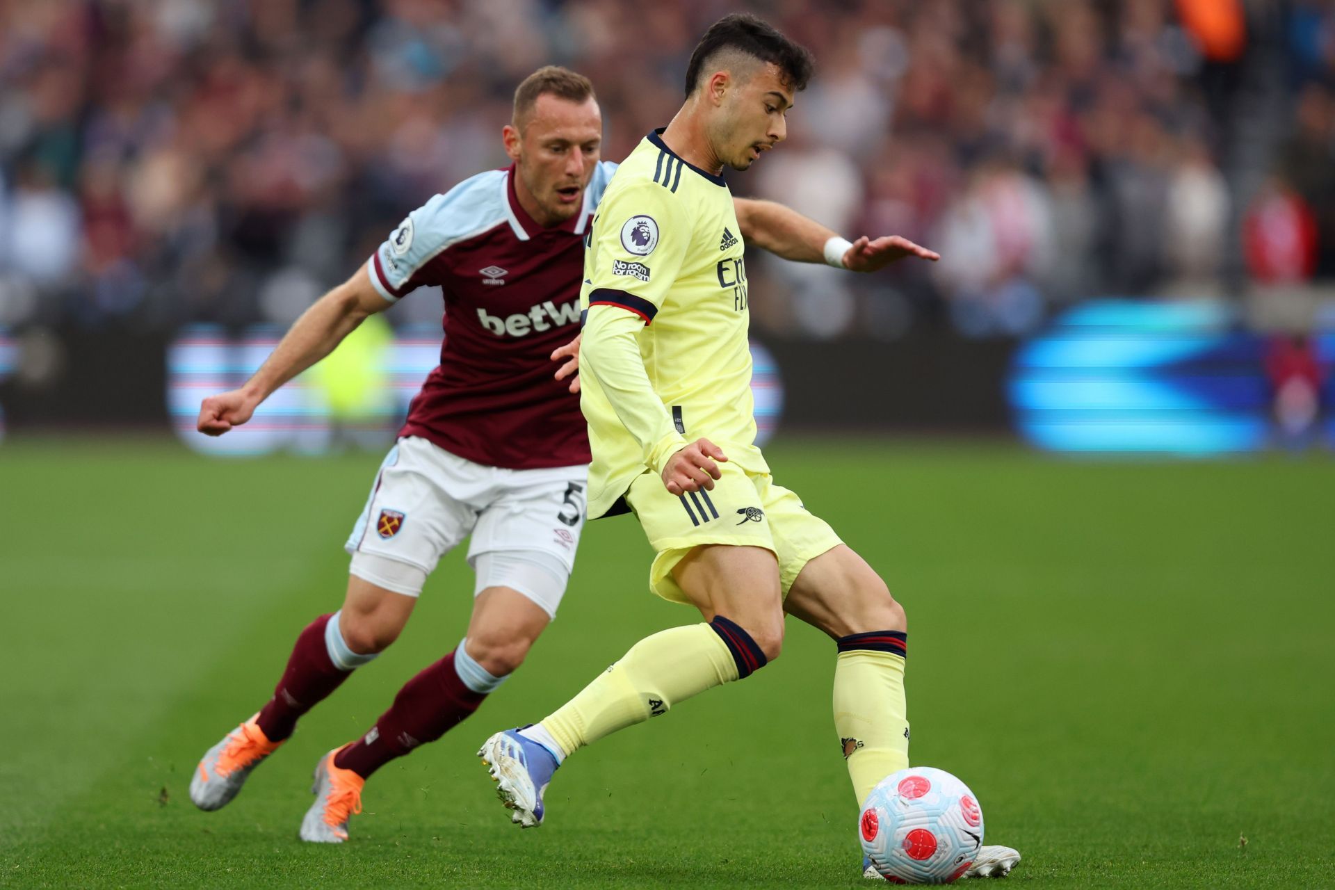 West Ham United v Arsenal - Premier League