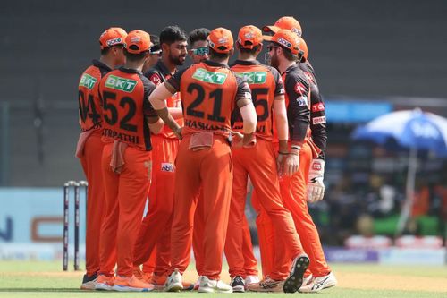 Sunrisers Hyderabad during the match against RCB. Pic: IPLT20.COM