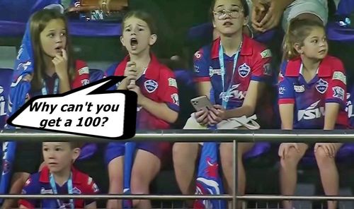 David Warner's daughters frustrated after his wicket