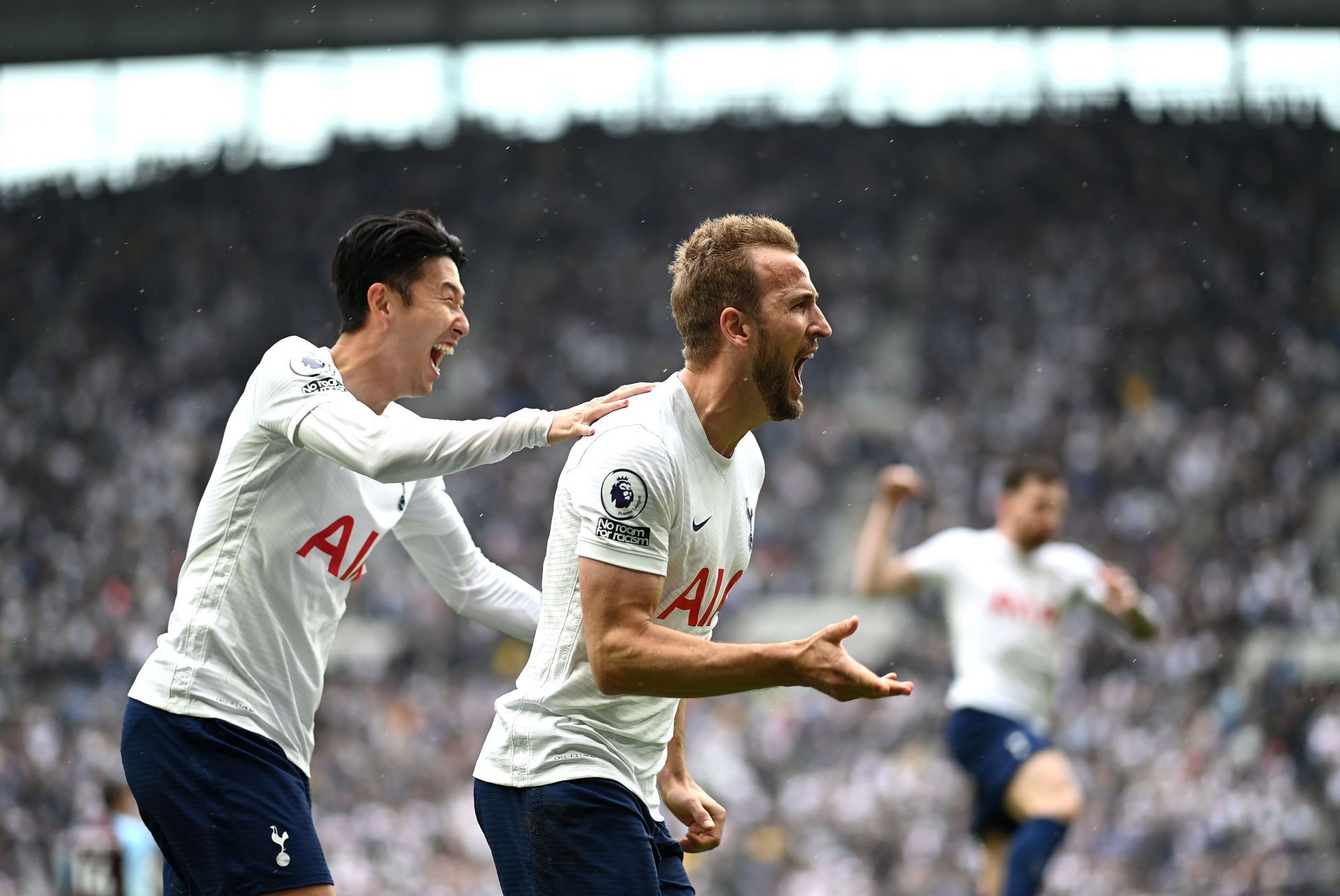 Tottenham Hotspur v Burnley - Premier League