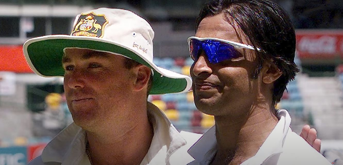 Shane Warne (left) and Shoaib Akhtar during their playing days.