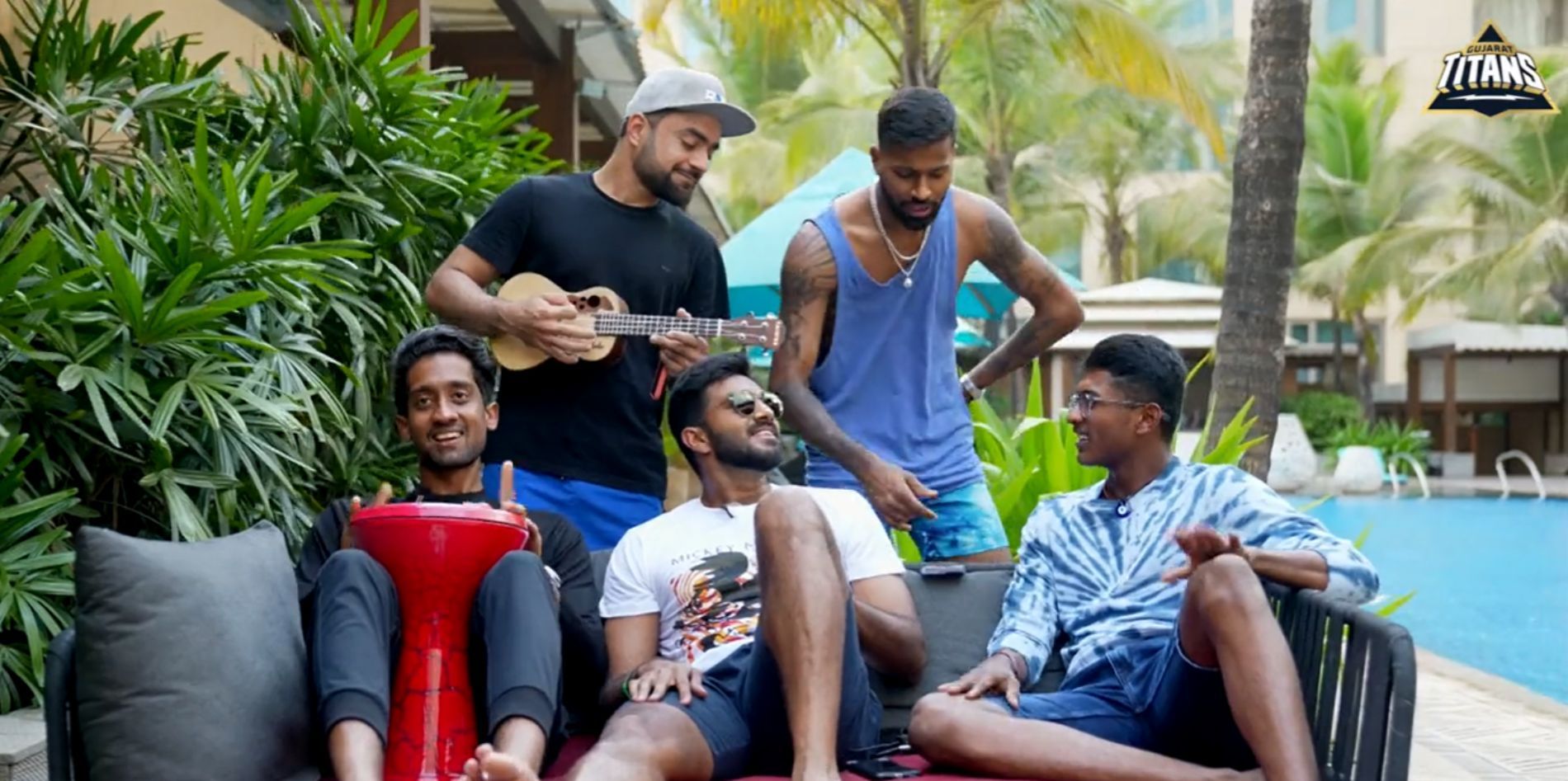 Gujarat Titans players bond over music. Pic: GT/ Twitter