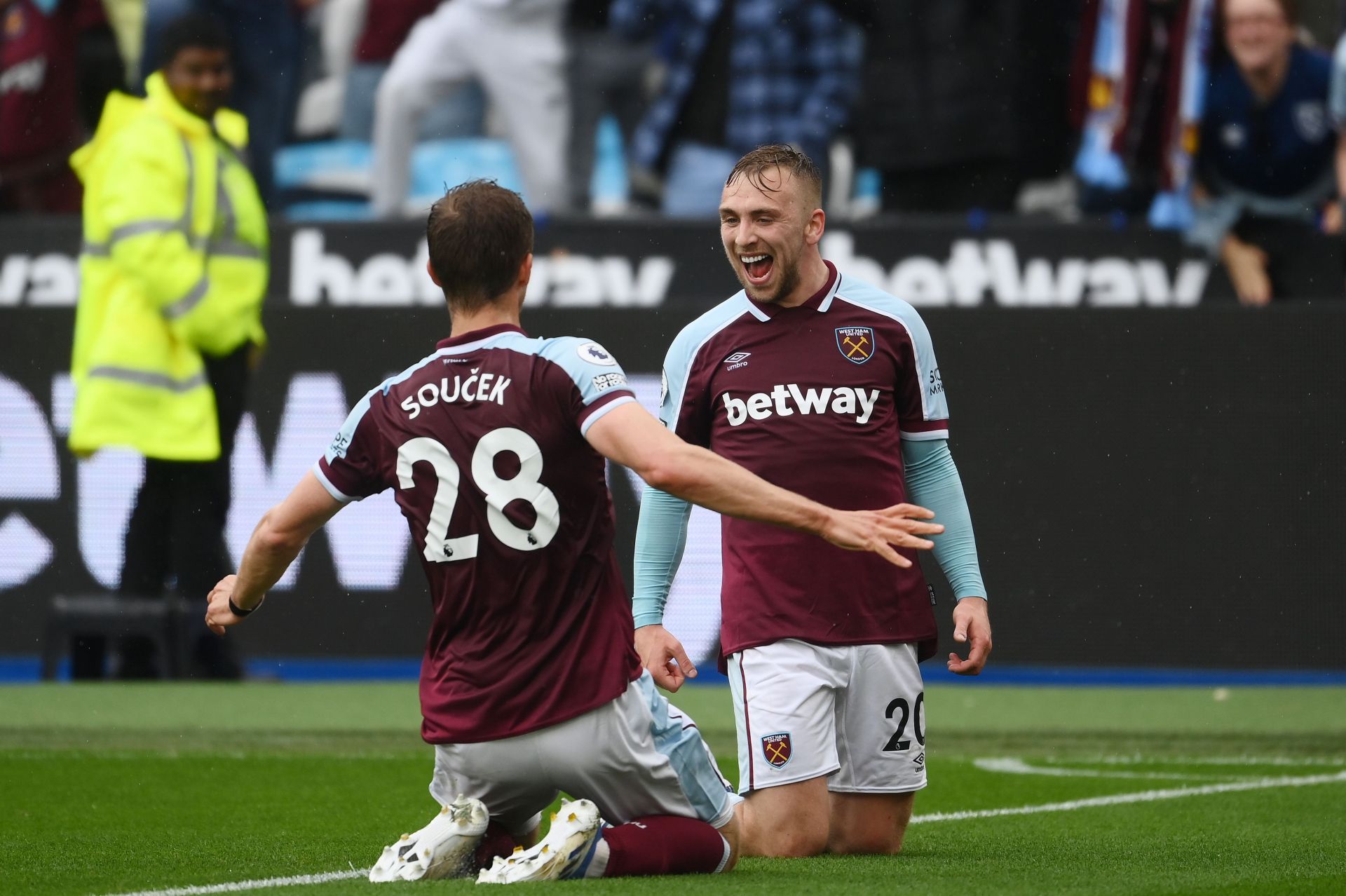 West Ham United v Manchester City - Premier League