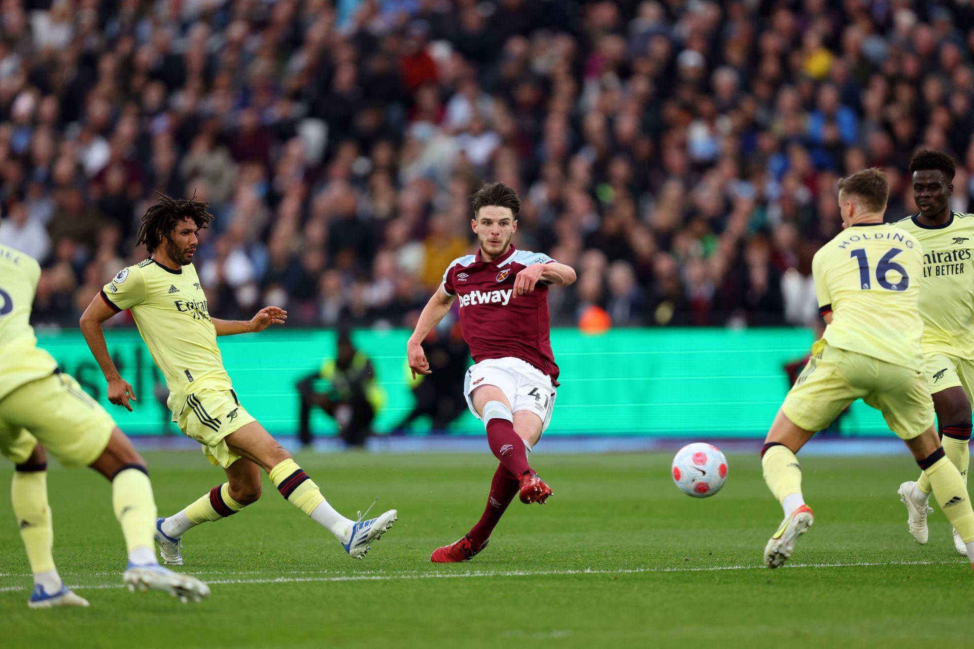 West Ham United v Arsenal - Premier League