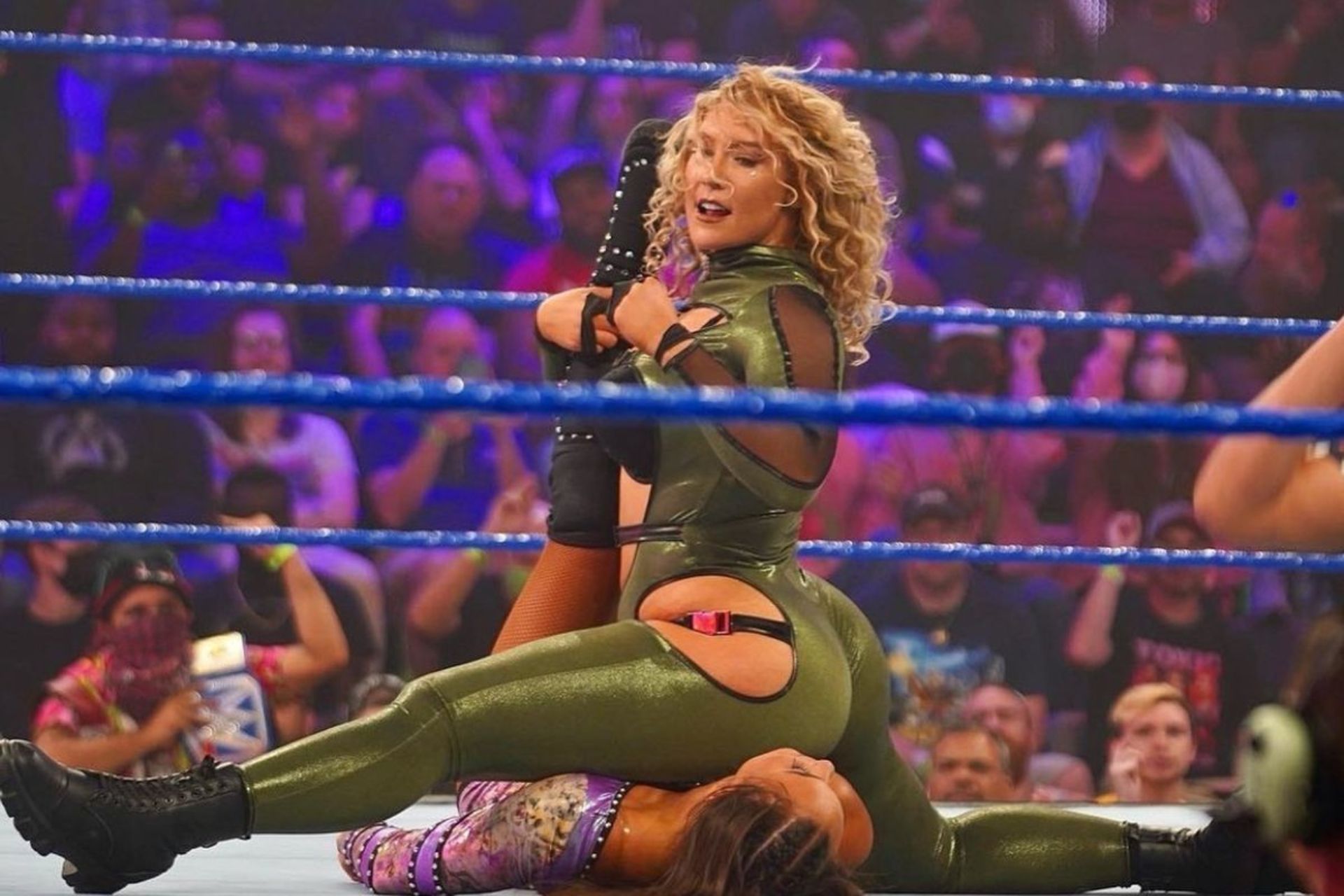 Nikkita Lyons signed for WWE in 2021