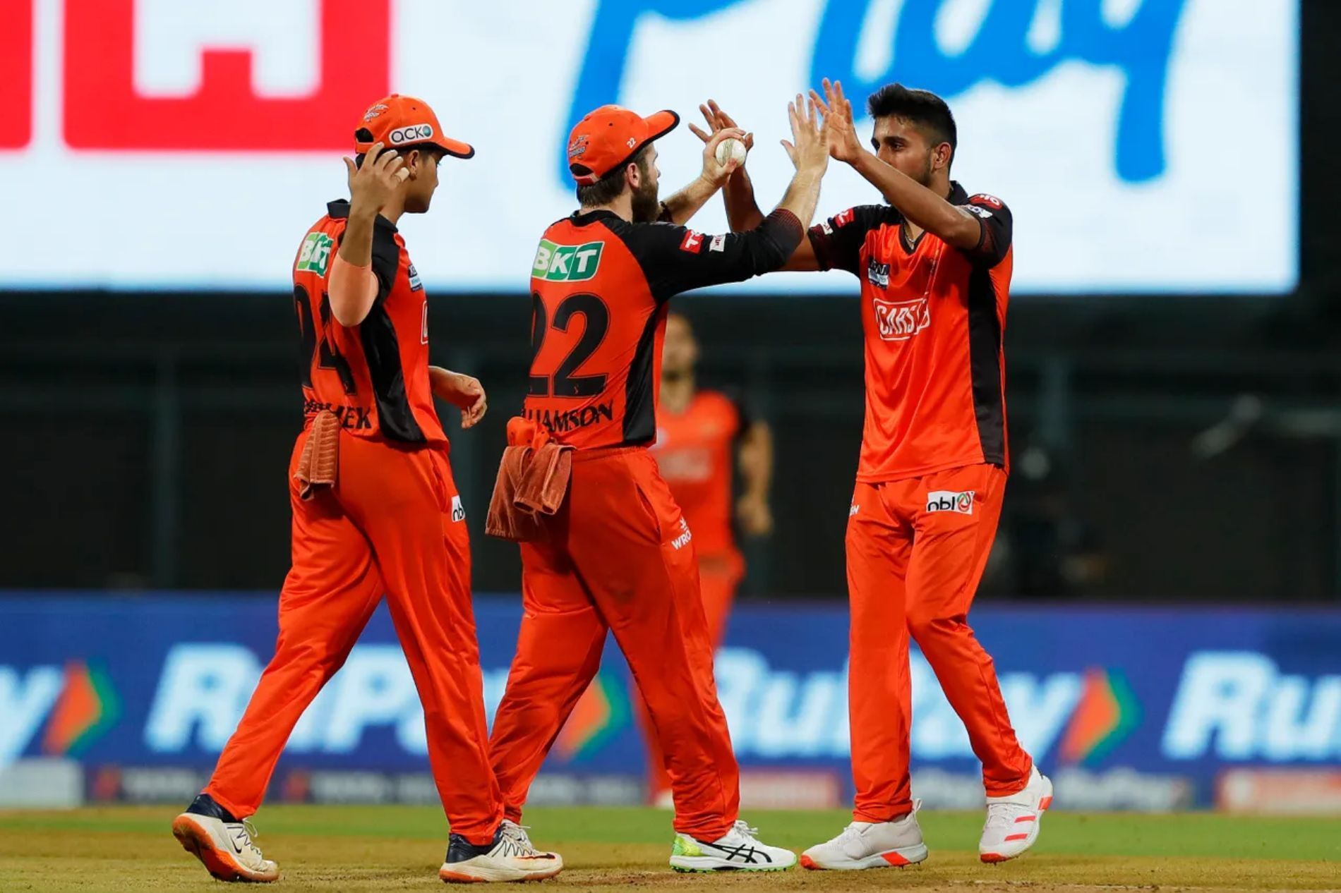 SunRisers Hyderabad players celebrate a wicket. All pics: IPLT20.COM