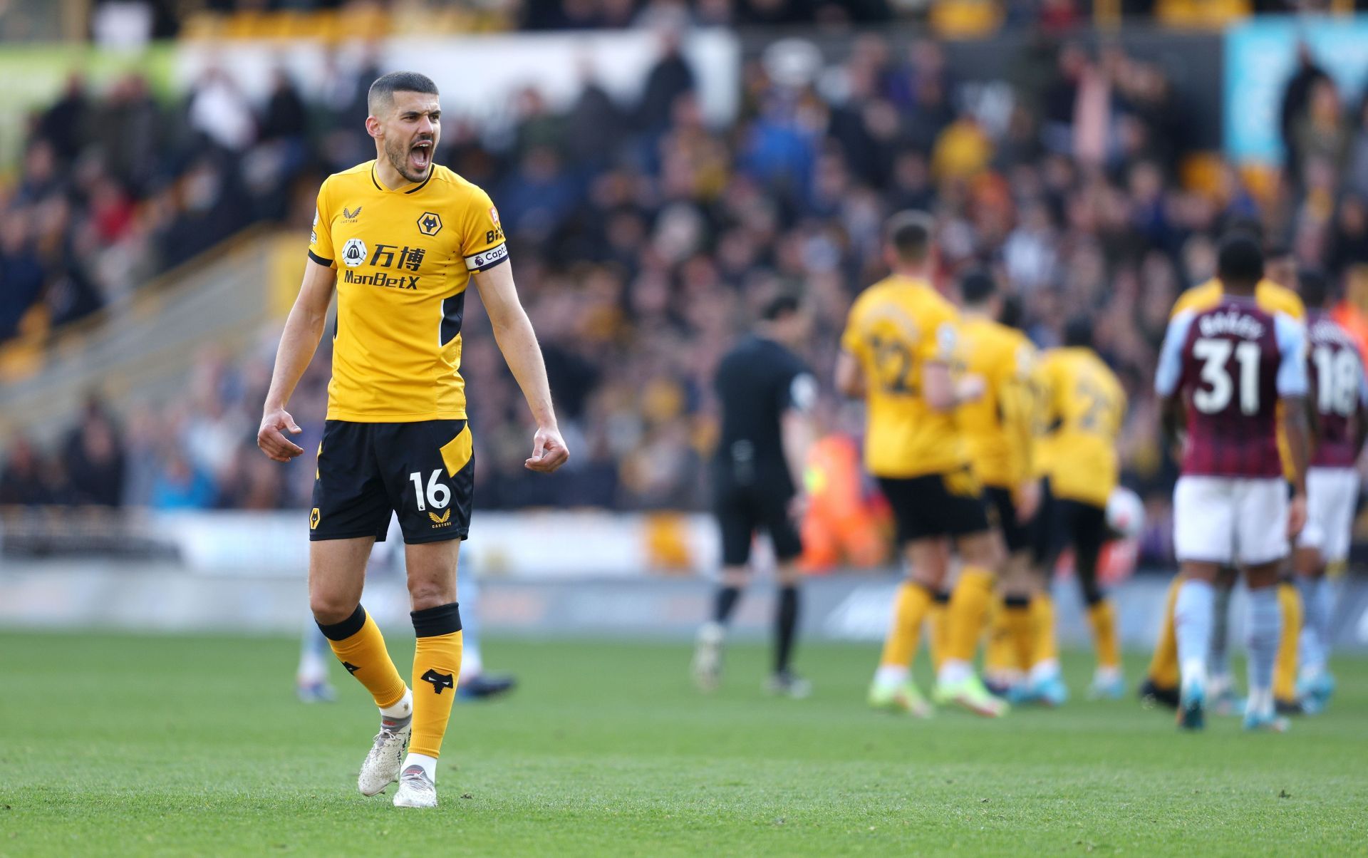 Wolverhampton Wanderers v Aston Villa - Premier League