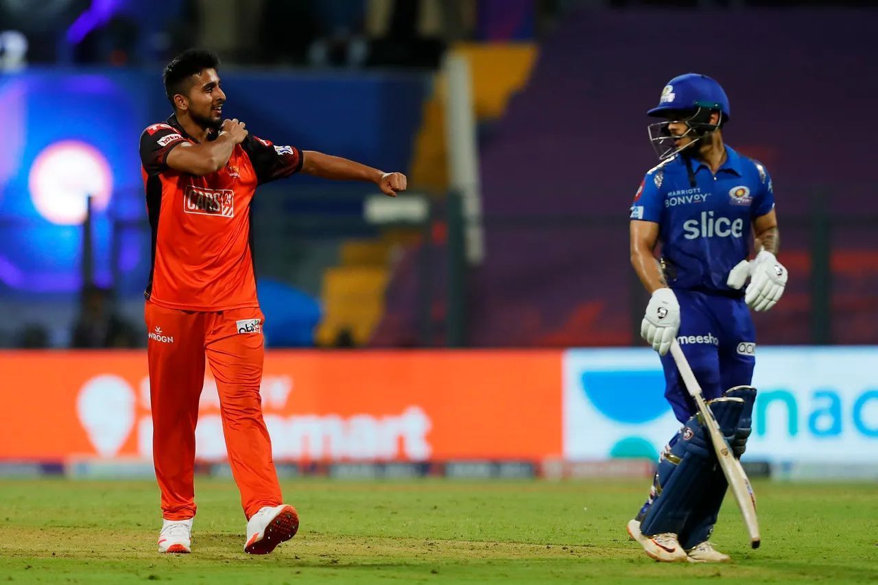 Umran Malik won the IPL 2022 Emerging Player of the Season award (Image Courtesy: IPLT20.com)