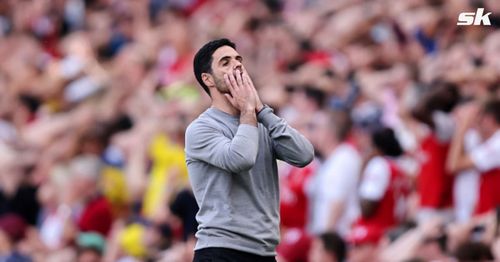 Arsenal manager Mikel Arteta reacts during a game.