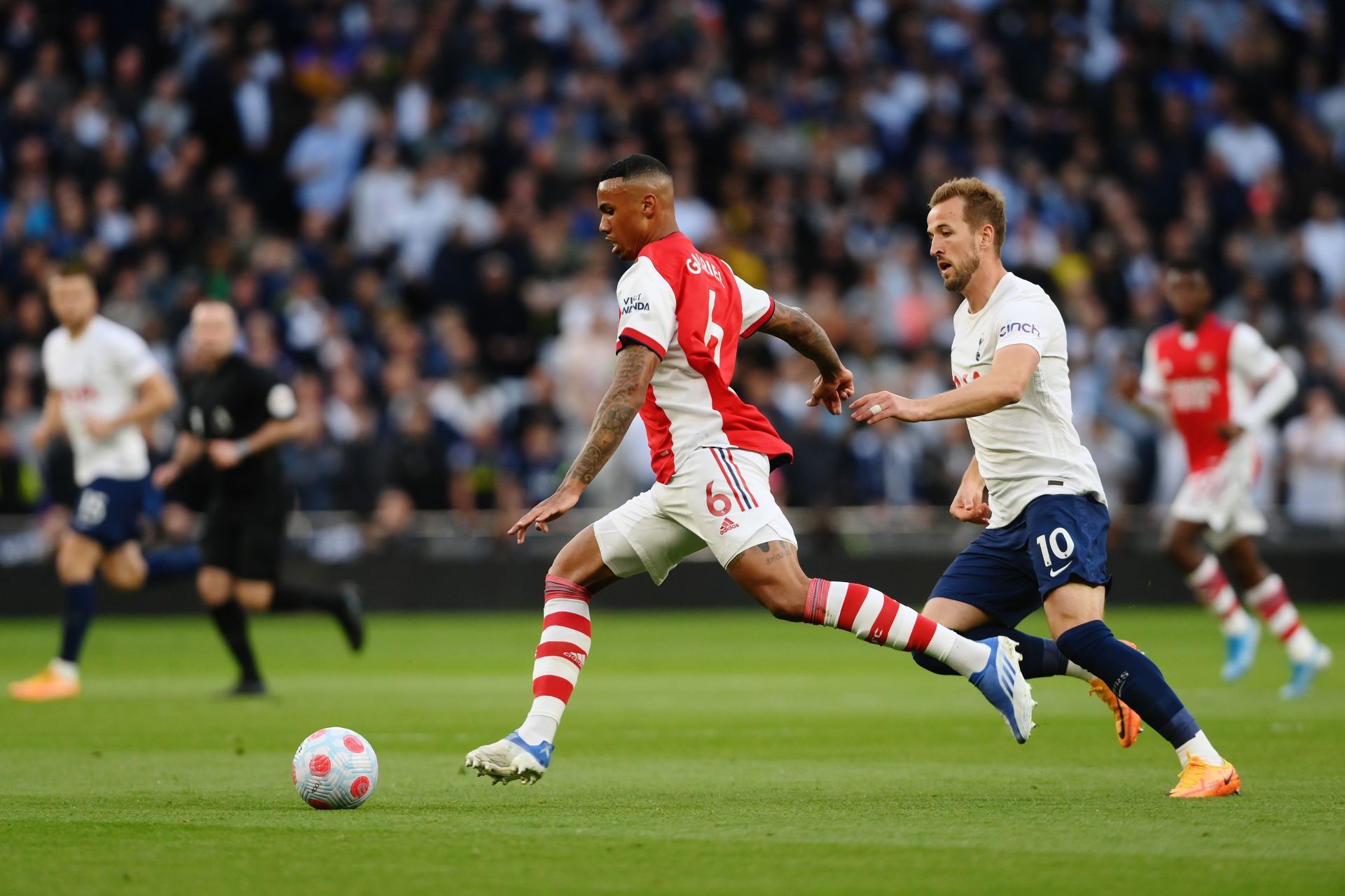 Tottenham Hotspur v Arsenal - Premier League