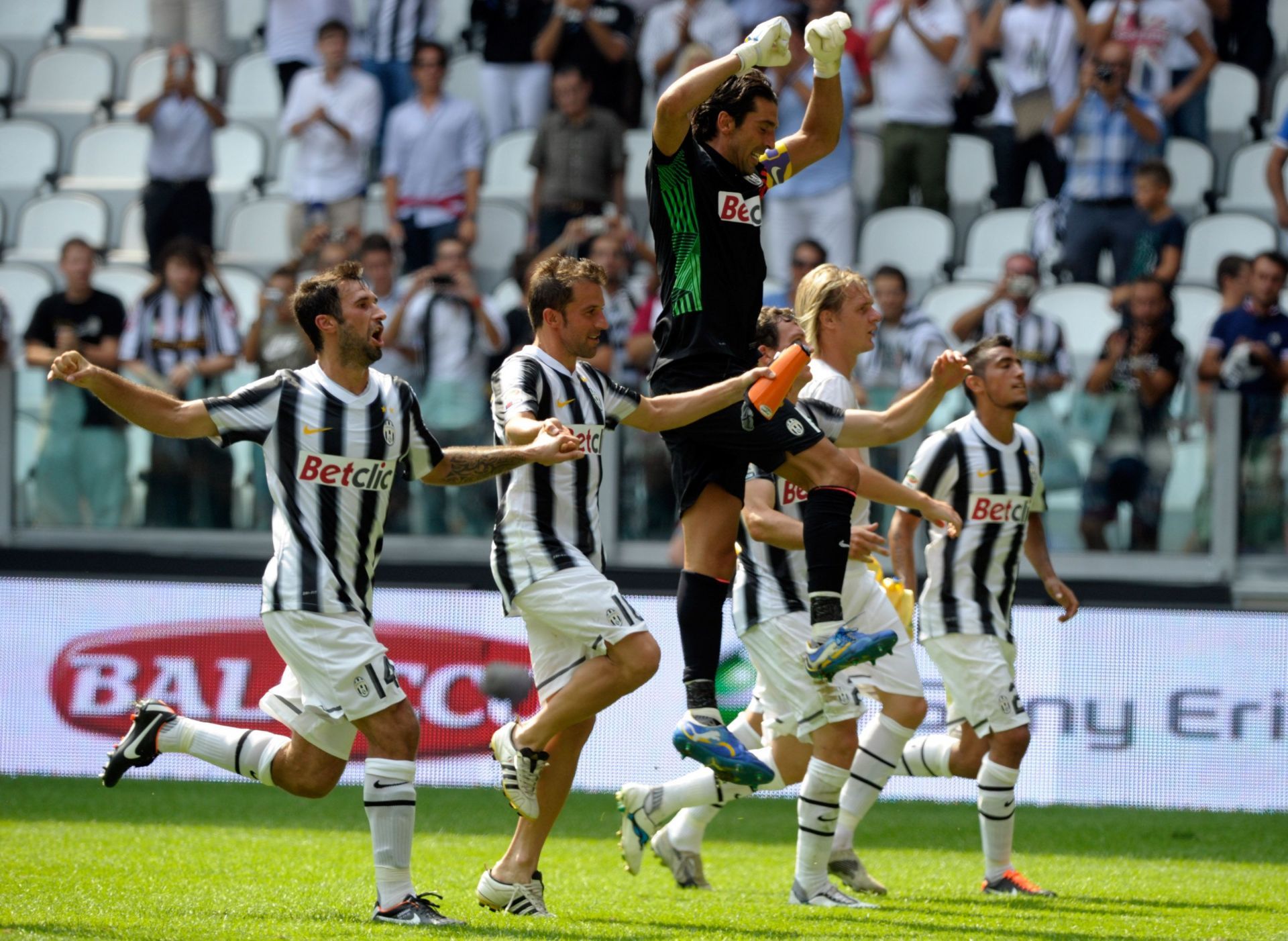 Juventus FC v Parma FC - Serie A