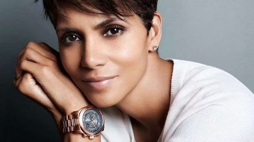 Halle Berry has strongly denied that she slept with WWE Hall of Famer Ric Flair