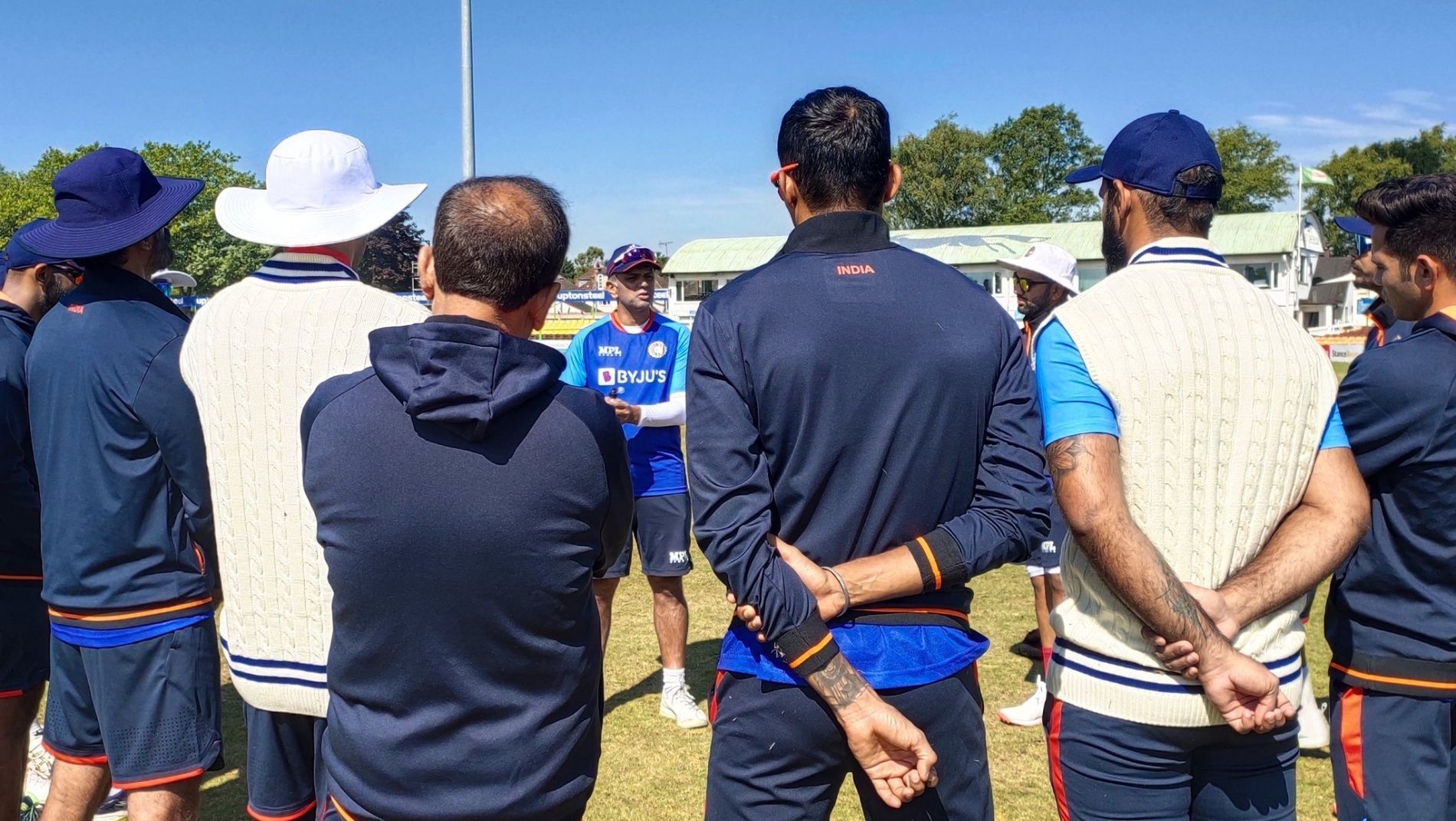 Team India coach Rahul Dravid speaking to the boys. Pic: BCCI