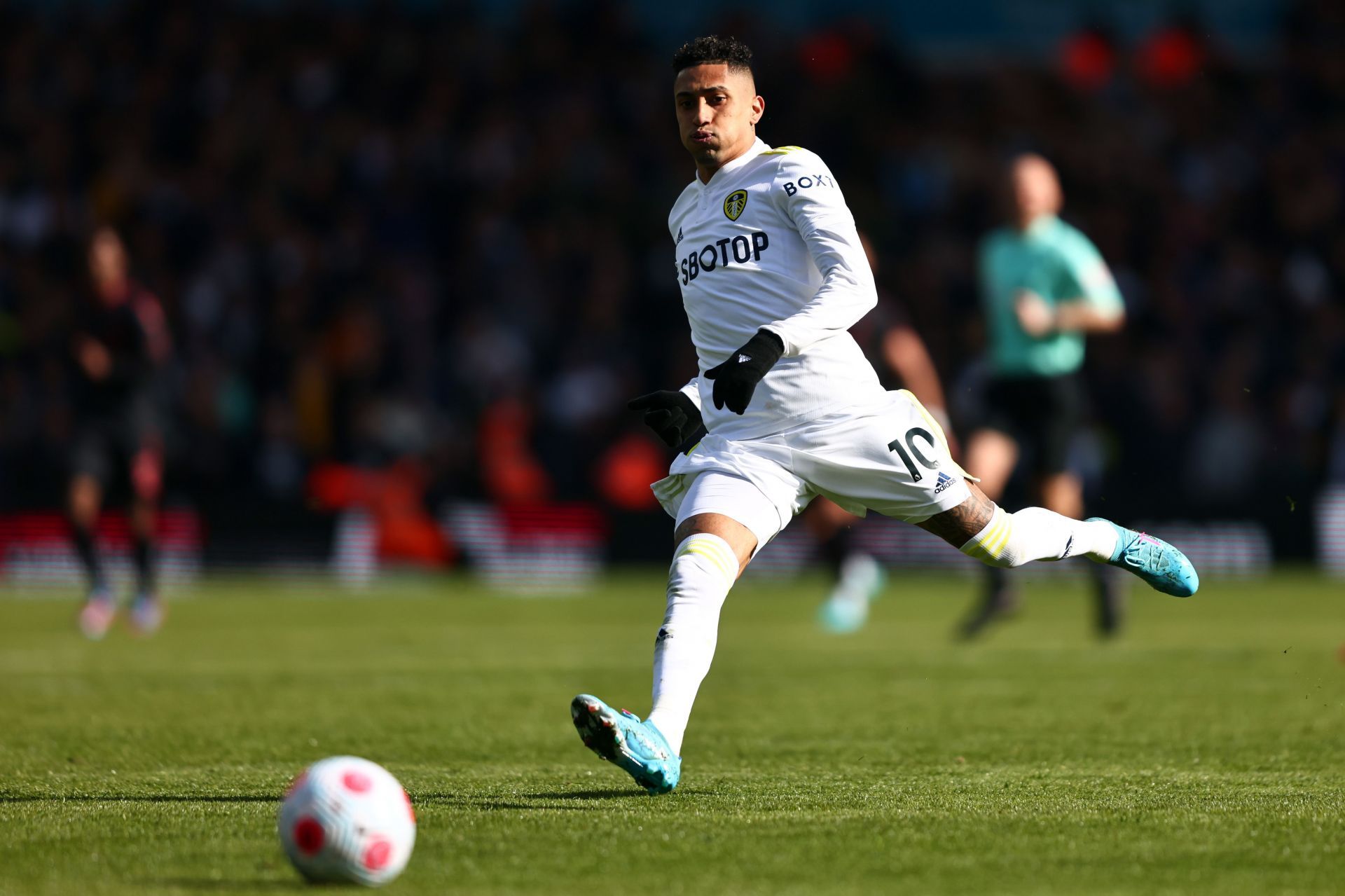 Leeds United v Southampton - Premier League