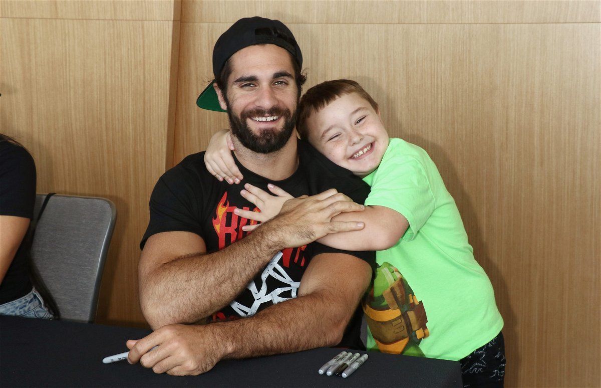 Seth Rollins knows how to win little kids' hearts