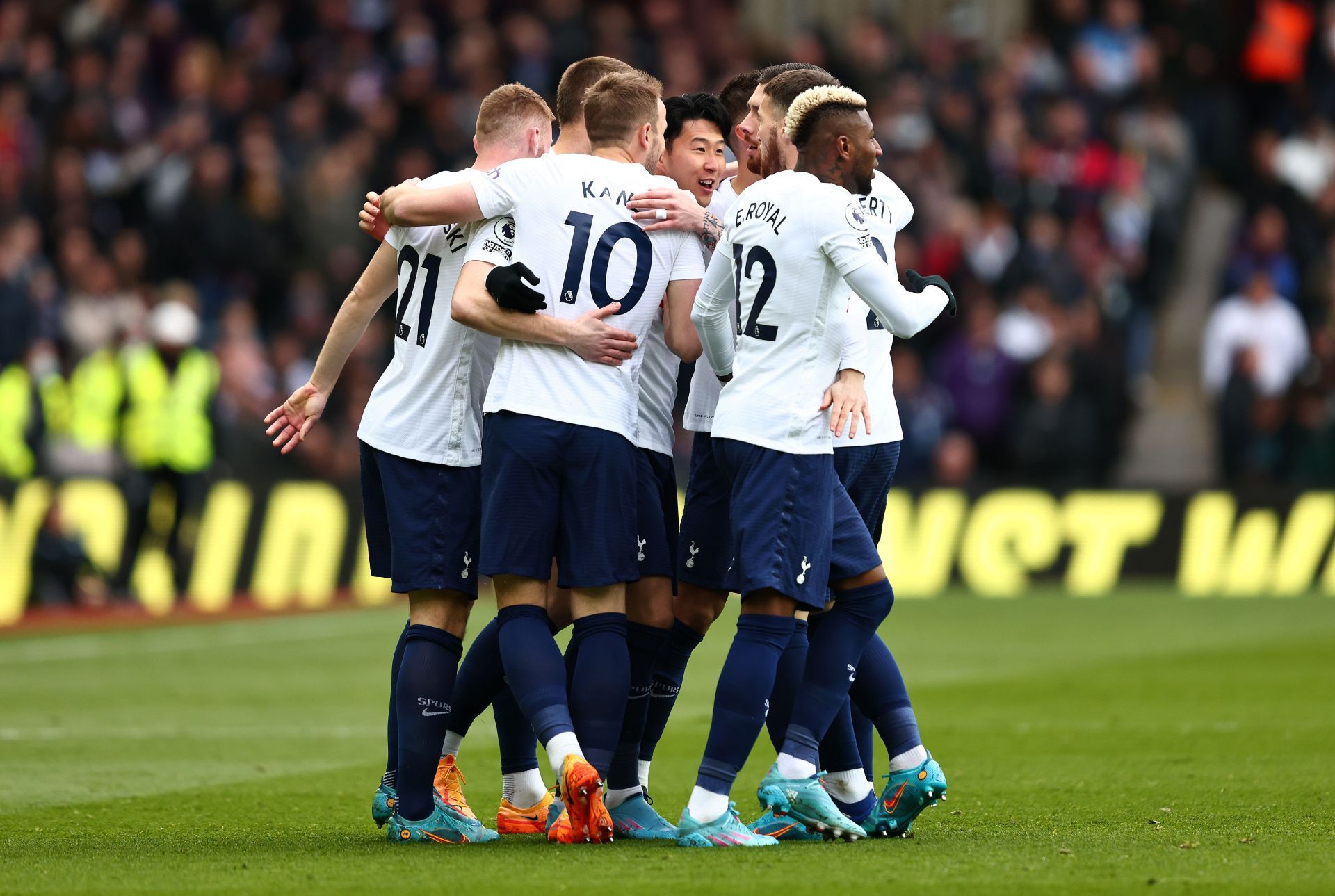 Aston Villa v Tottenham Hotspur - Premier League