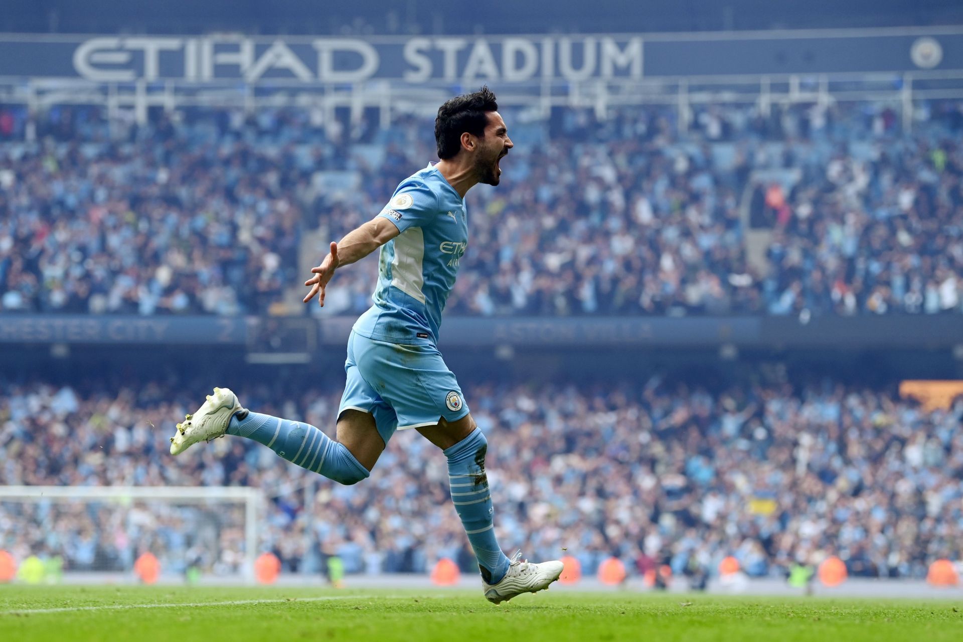 Manchester City v Aston Villa - Premier League