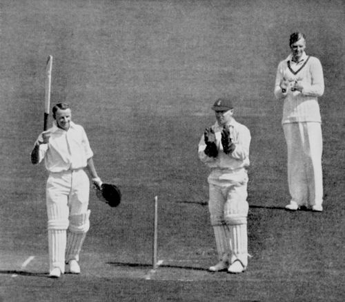 With the series tied 1-1, Bradman’s superb 232 turned the final Test in Australia’s favour in this magical England tour of 1930. Having hit up a still unsurpassed 974 runs in the series, including a century, two double centuries and the record triple century, and won the Ashes, Bradman became the biggest superstar the game has ever seen