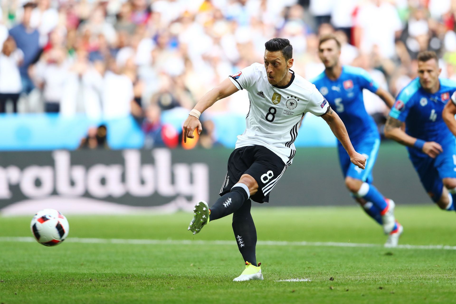 Germany v Slovakia - Round of 16: UEFA Euro 2016