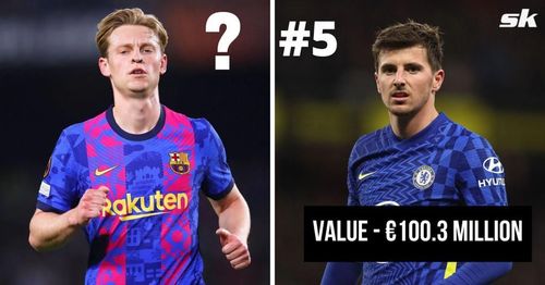 Barcelona's Frenkie de Jong (left) and Mason Mount of Chelsea.