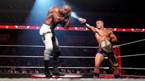 Theory spays baby oil in Lashley's face on WWE RAW (6/13)