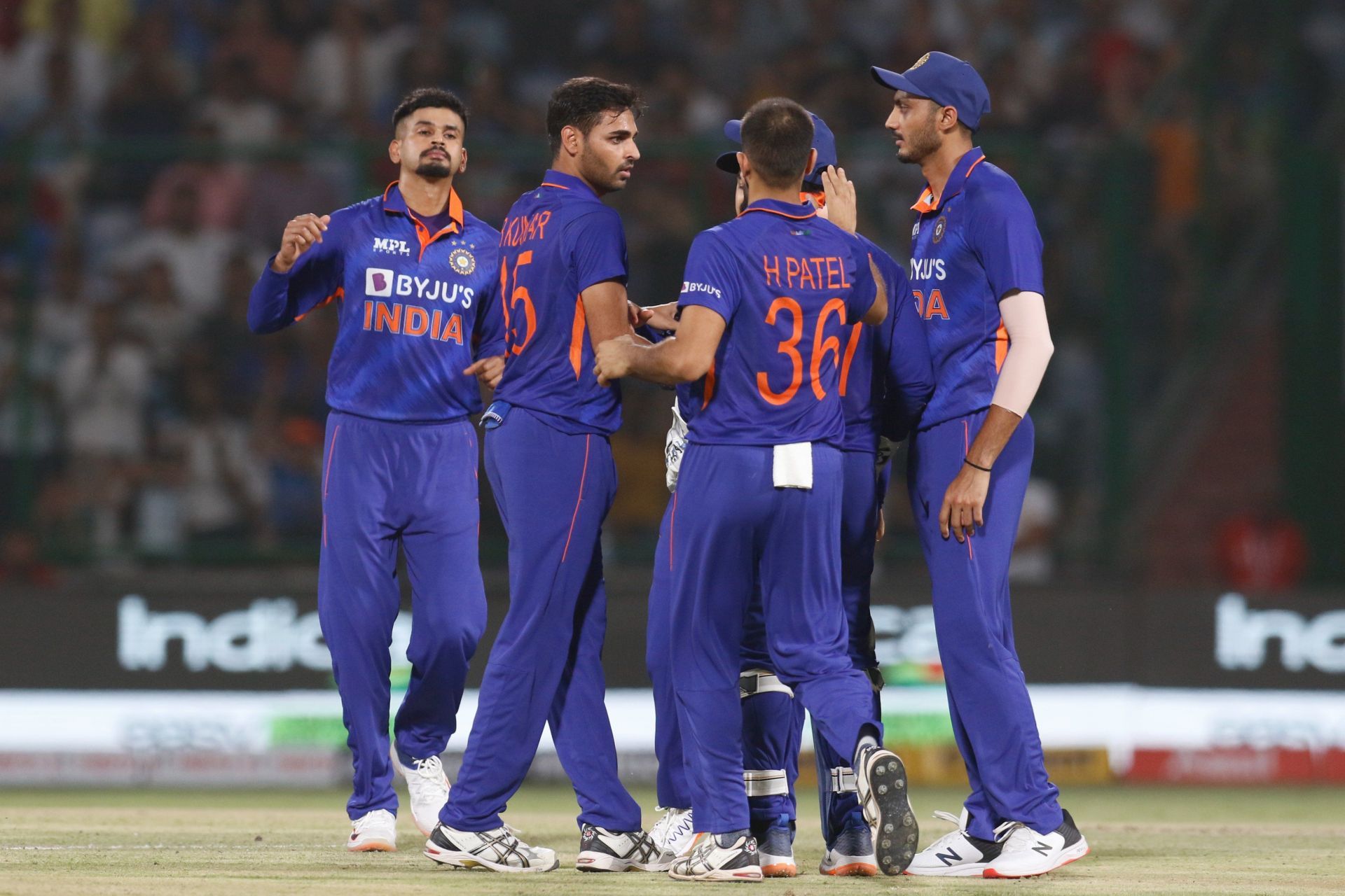 Bhuvneshwar Kumar celebrates Temba Bavuma&#039;s wicket. (Credits: Twitter)