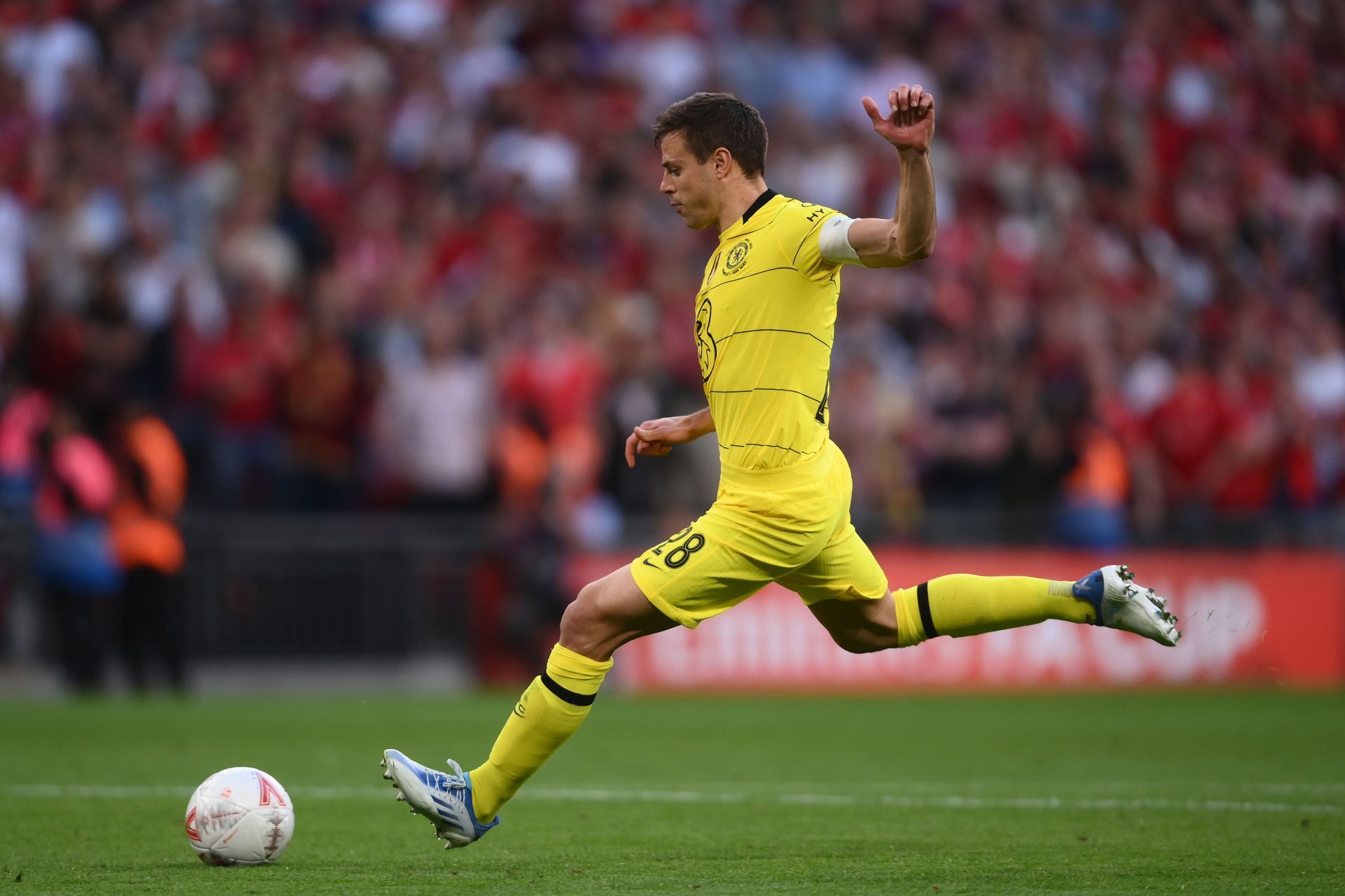 Cesar Azpilicueta has admirers at the Camp Nou.