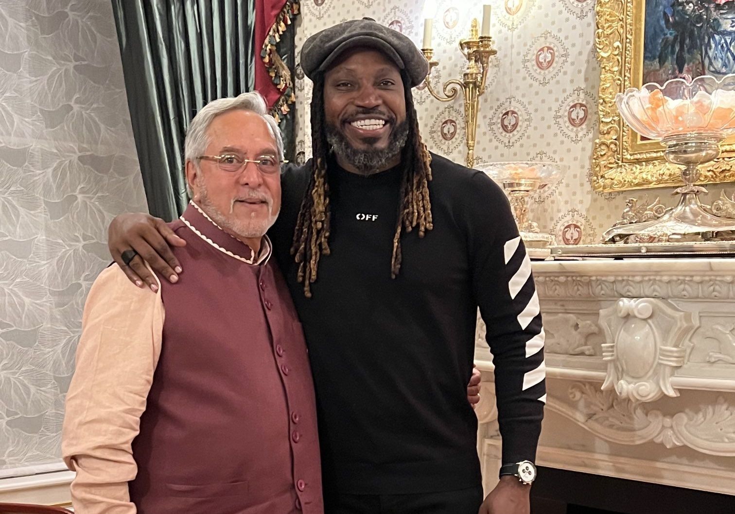 Vijay Mallya (left) and Chris Gayle. Pic: Vijay Mallya/ Twitter