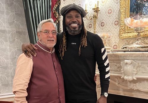 Vijay Mallya (left) and Chris Gayle. Pic: Vijay Mallya/ Twitter