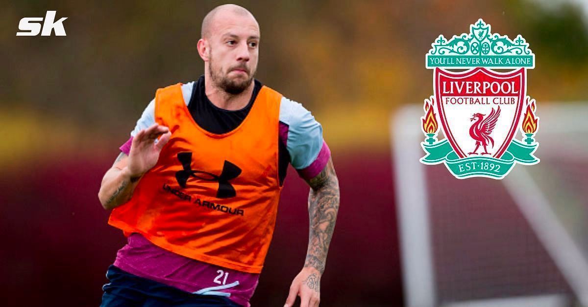 Alan Hutton has a message for Reds star Alex Oxlade-Chamberlain