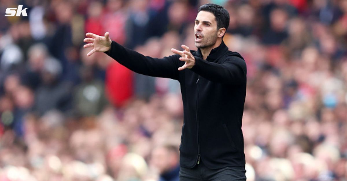 Arsenal manager Mikel Arteta reacts during a match