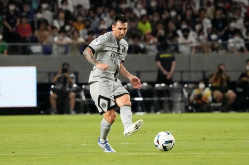 Paris Saint-Germain v Gamba Osaka - Preseason Friendly