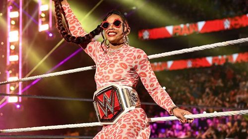 Bianca Belair retained the RAW Women's Championship at Money in the Bank