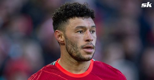 Alex Oxlade-Chamberlain praises a new Liverpool teammate.