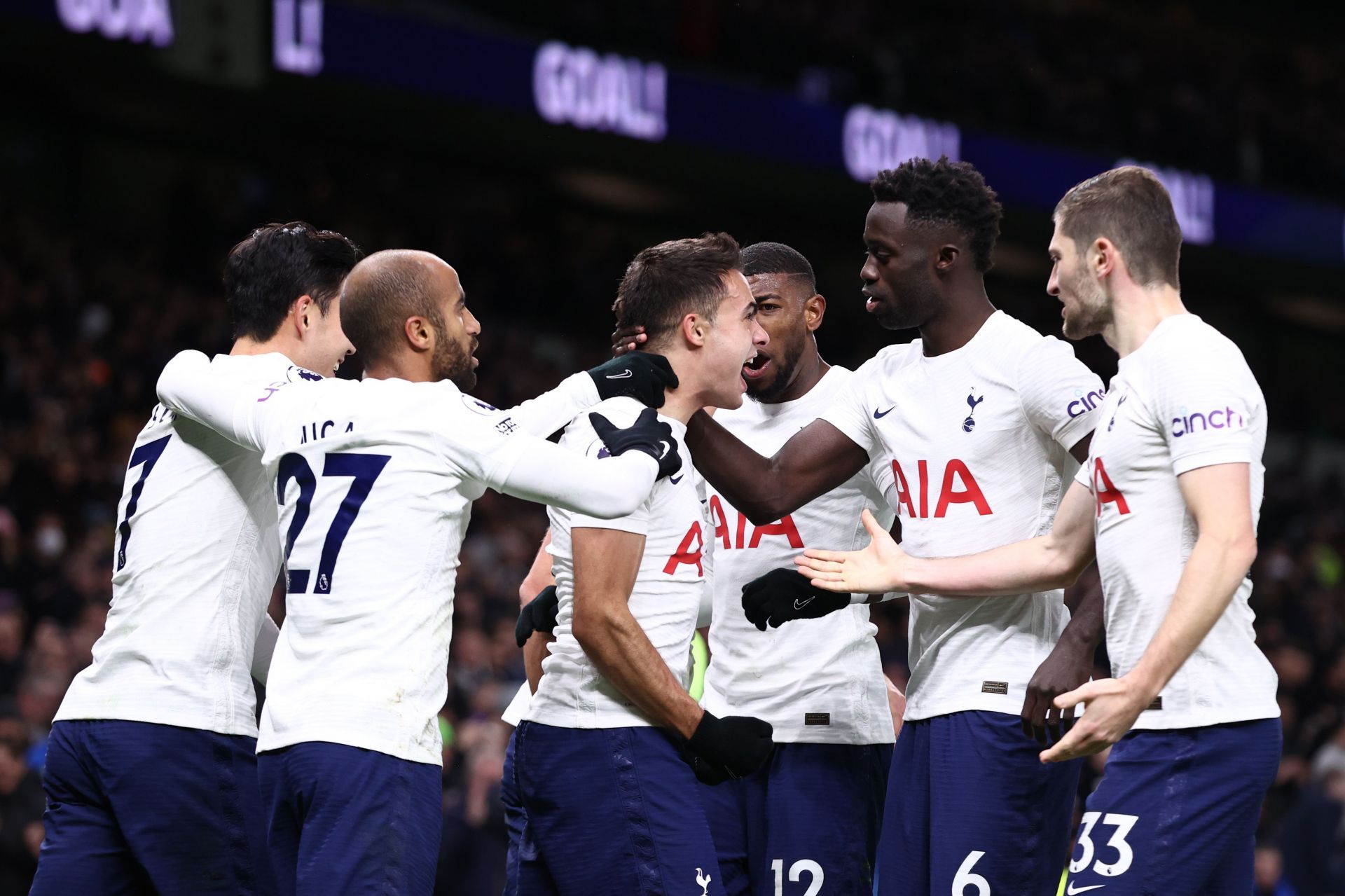 Tottenham Hotspur v Leeds United - Premier League