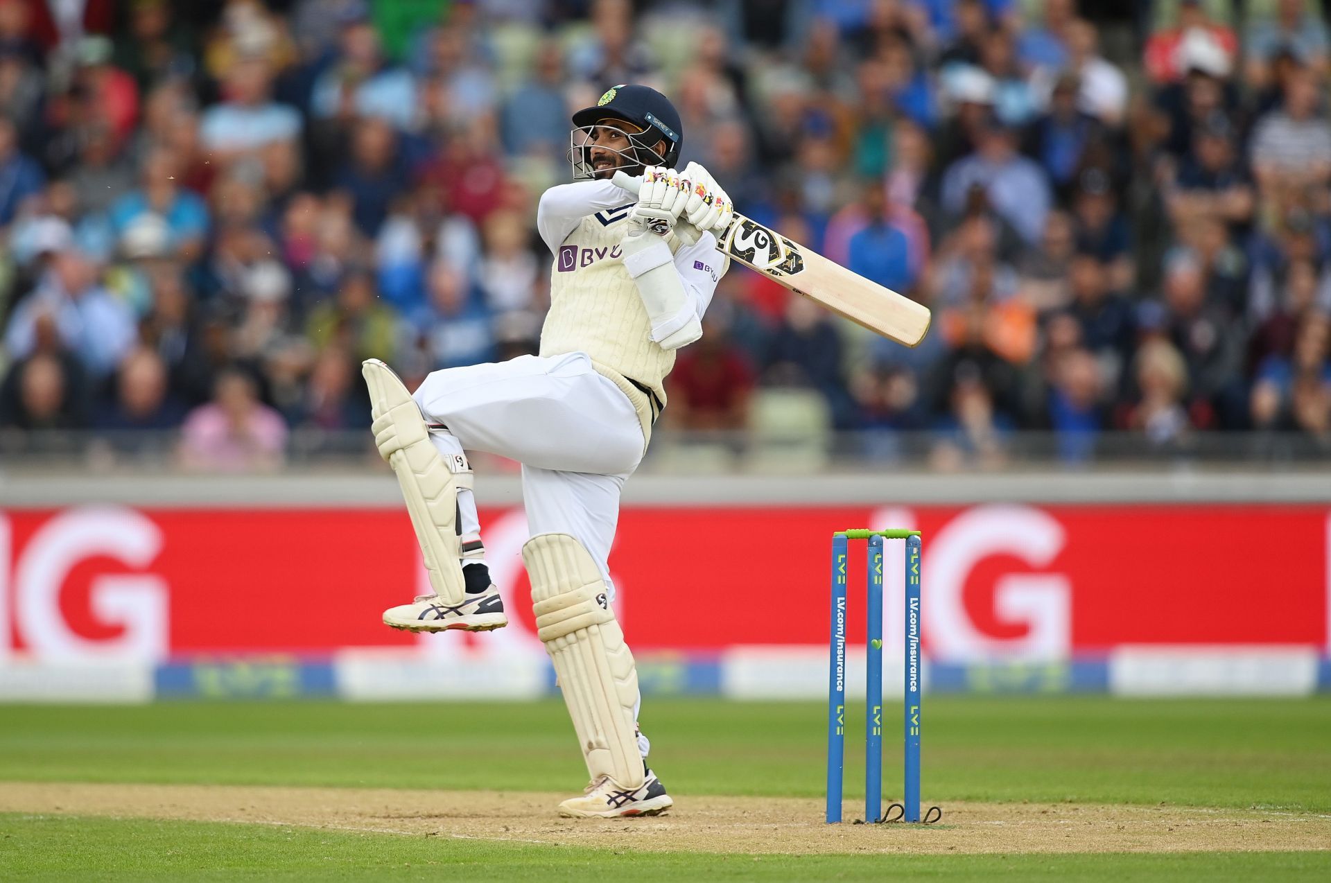 Jasprit Bumrah tore into Stuart Broad during India&#039;s batting innings