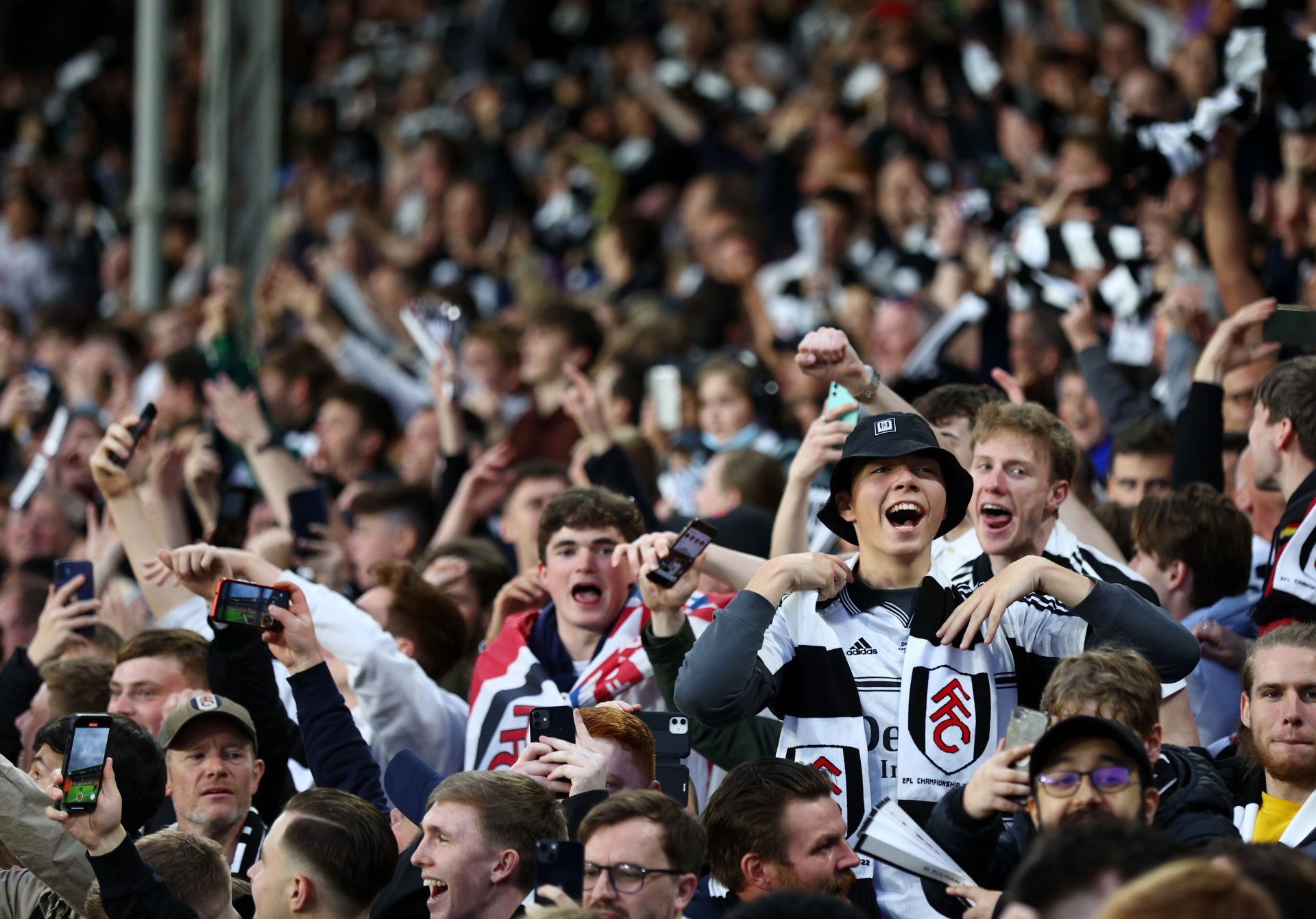 Fulham v Luton Town - Sky Bet Championship