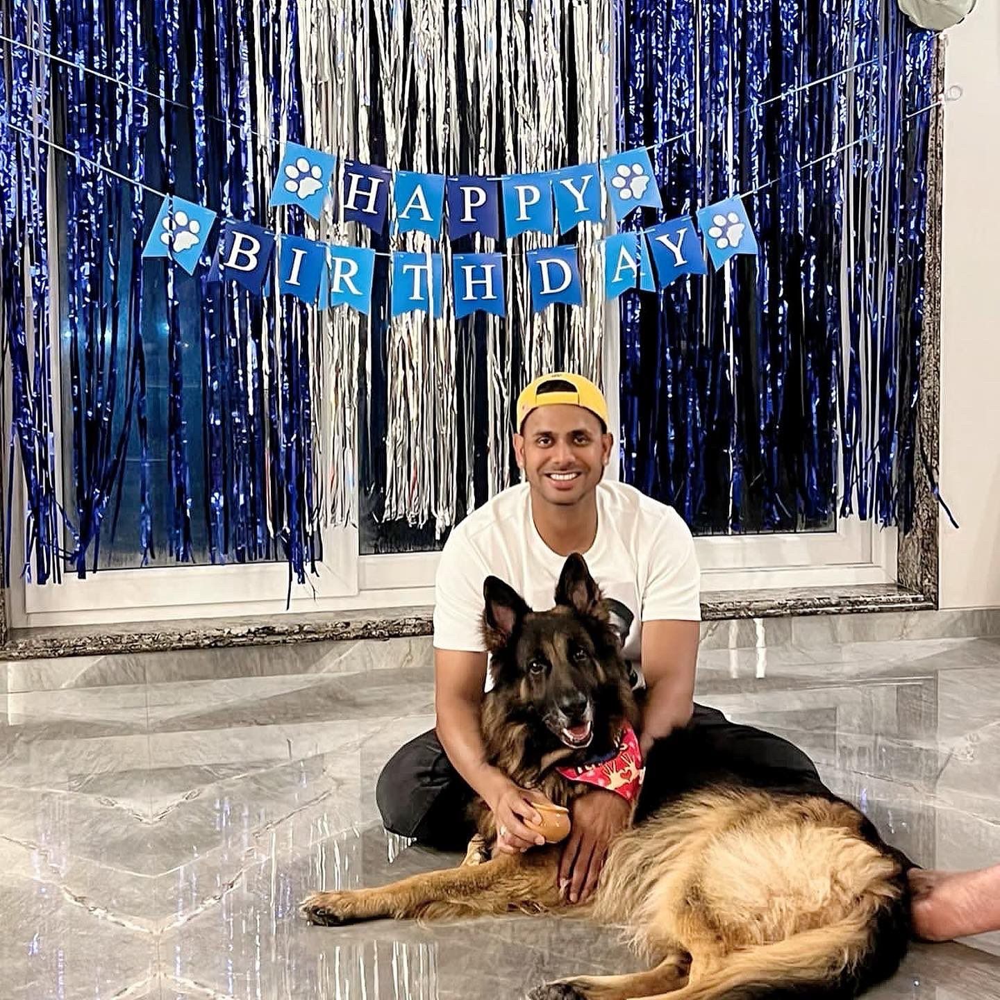 Manoj Tiwary celebrating his pet dog Maximus' birthday [Credits: Manoj Tiwary]