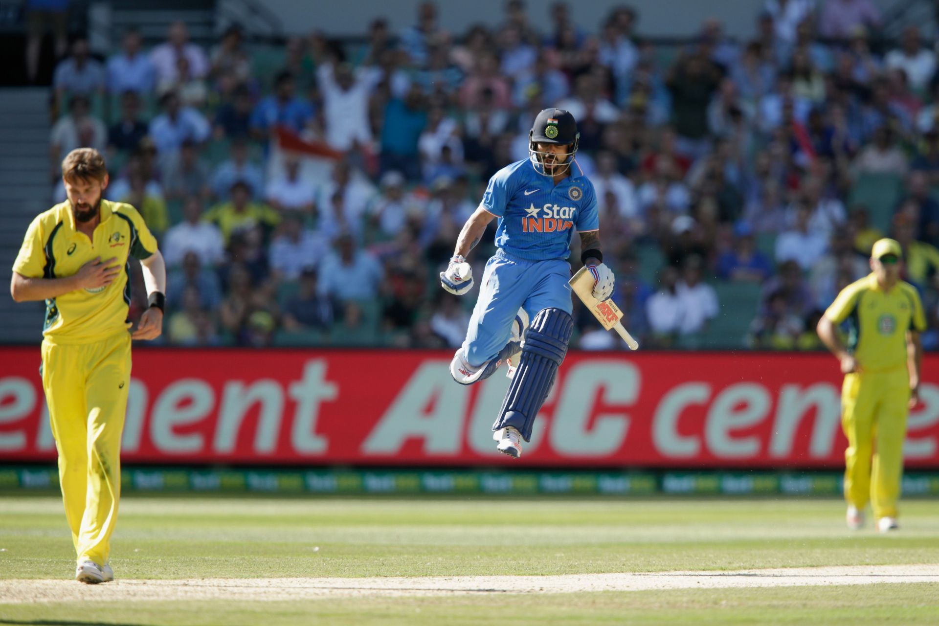 Kohli, along with Dhawan, took India close but couln't finish the game