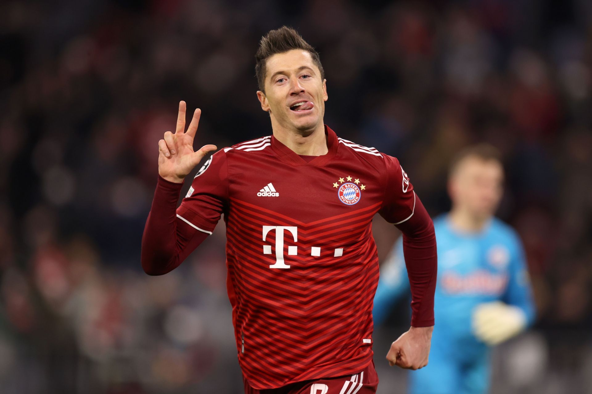 Robert Lewandowsk - Striker - Bayern Munich