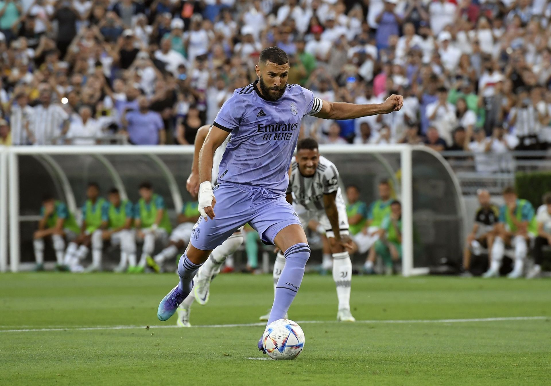 Benzema in action v Juventus - Pre-Season Friendly