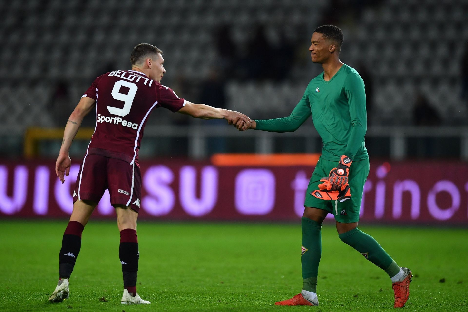 Alban Lafont(R) of Nantes