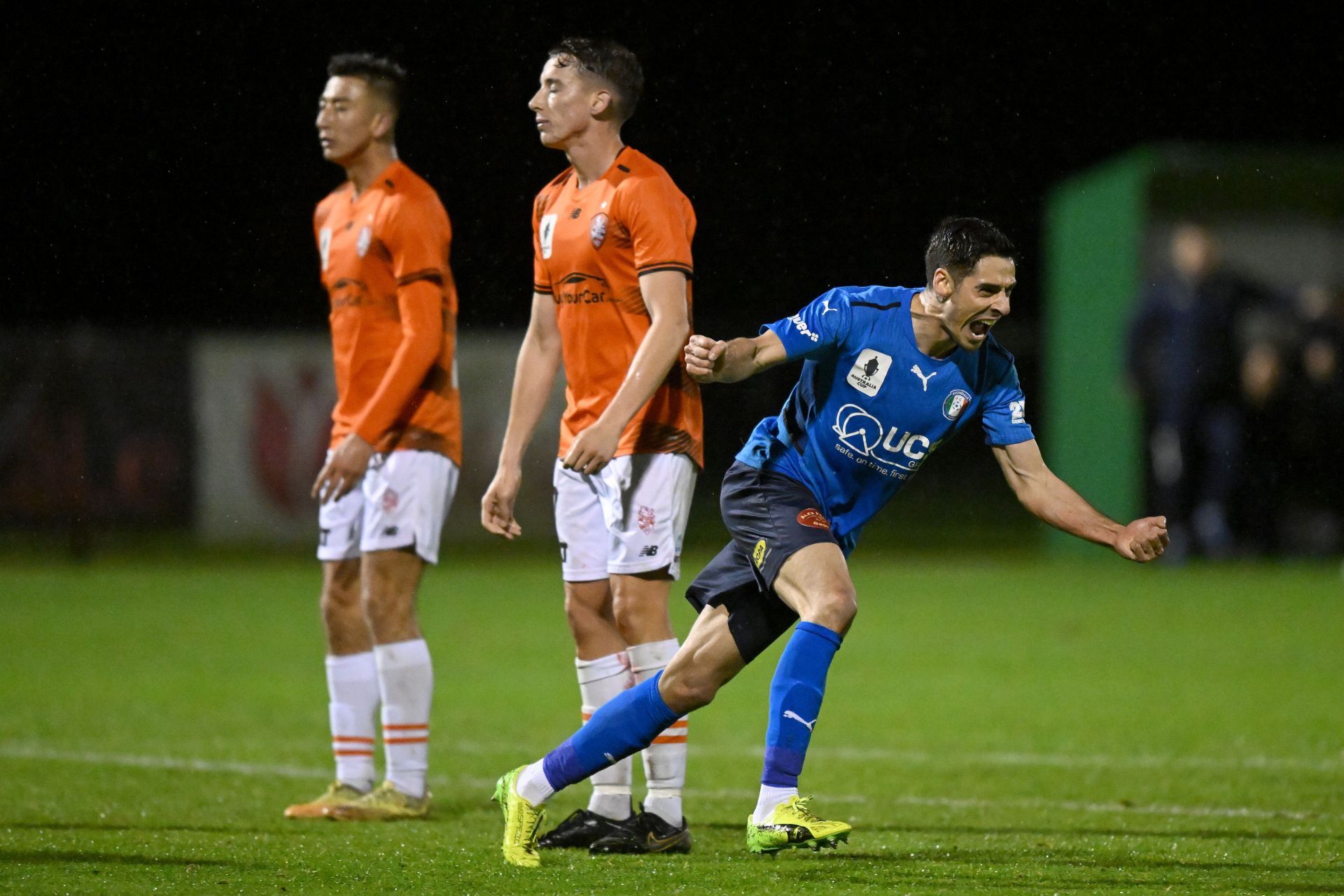 Australia Cup Rd of 16 - Avondale FC v Brisbane Roar FC