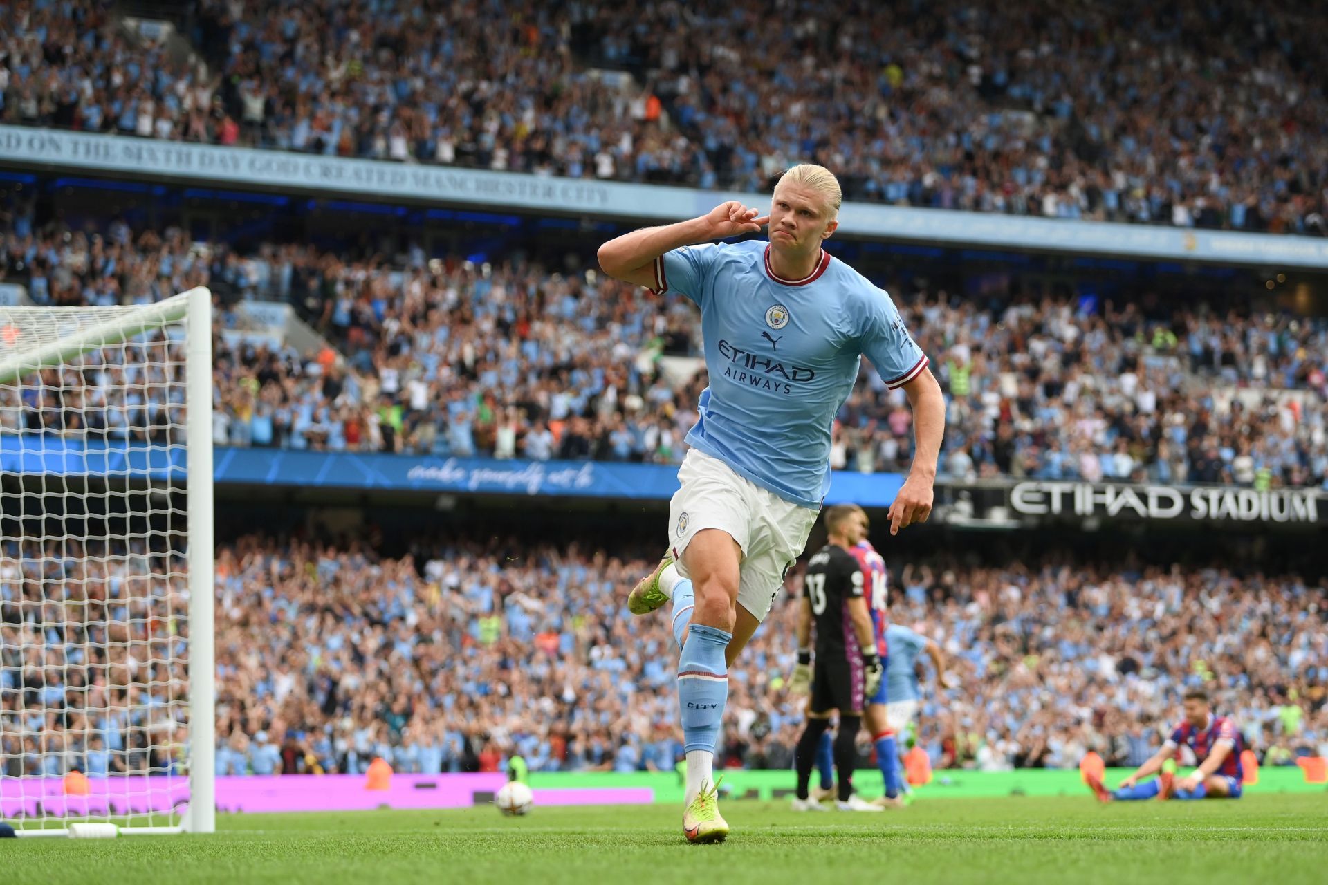 Manchester City v Crystal Palace - Premier League