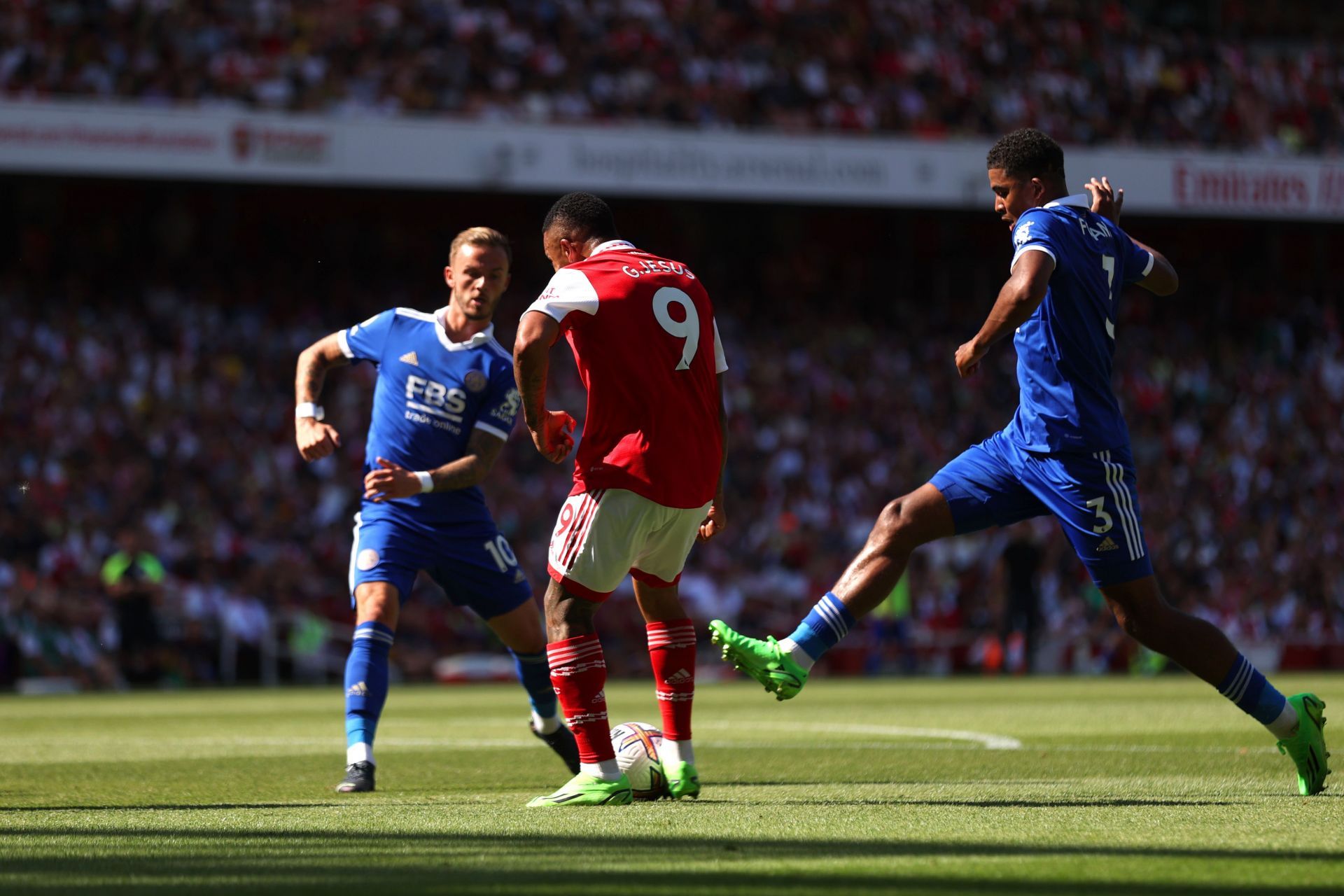 Gabriel Jesus&#039; brace guides Arsenal to a second win