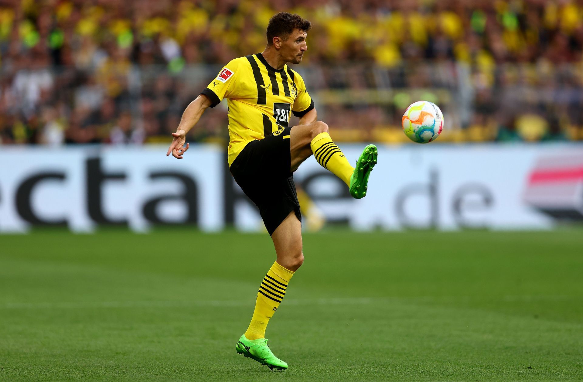 Borussia Dortmund v Bayer 04 Leverkusen - Bundesliga