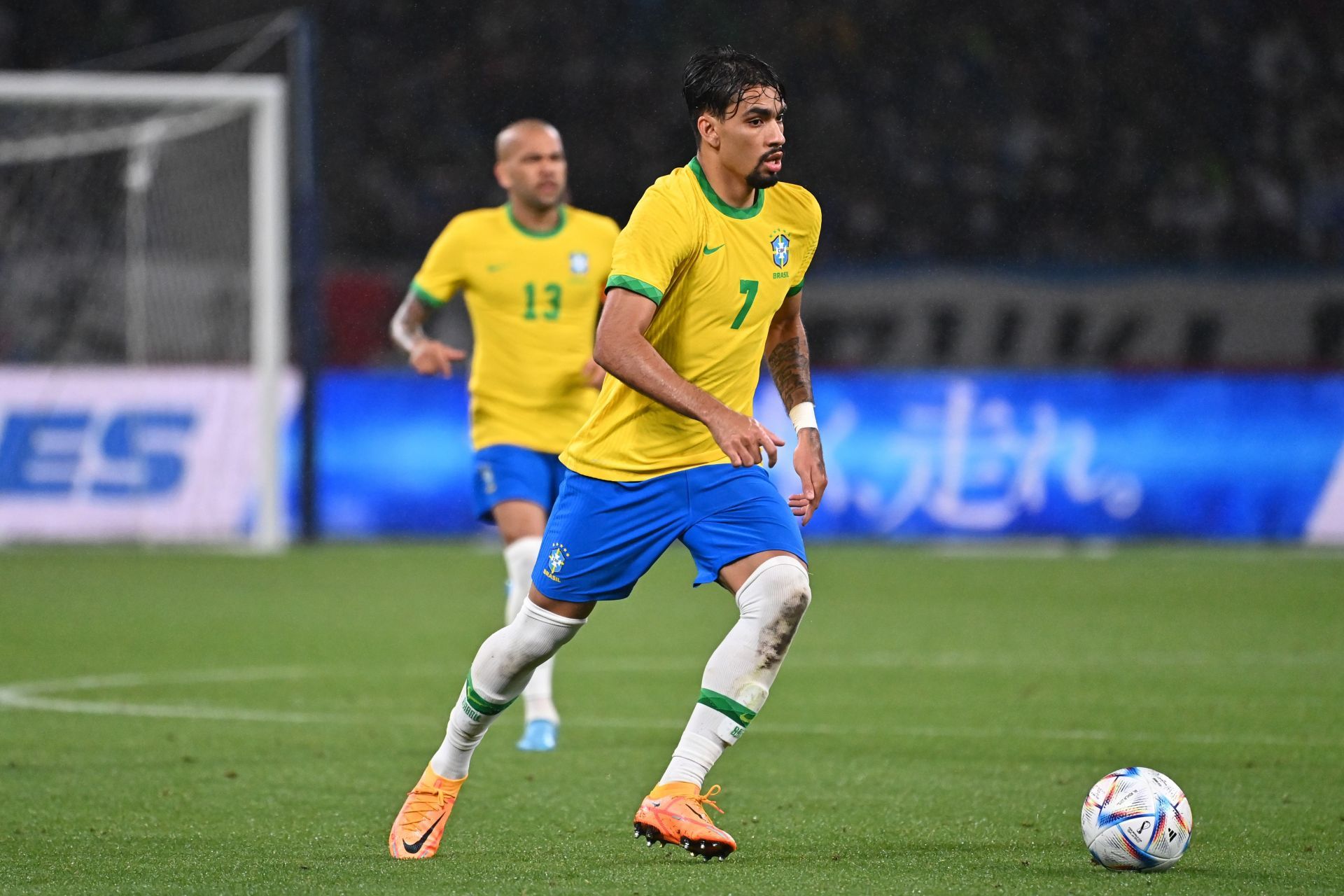 Lucas Paqueta has admirers at the Emirates.